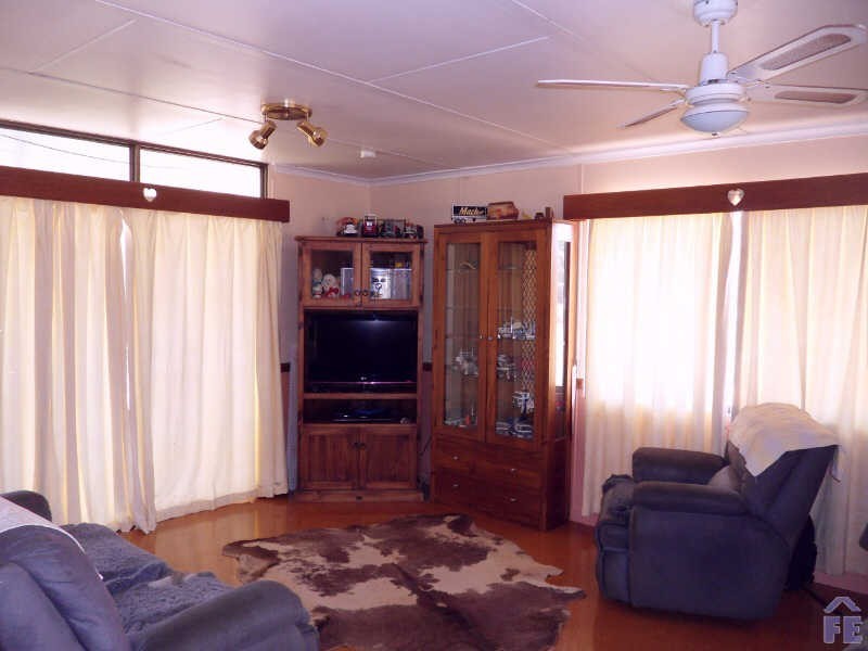 206 Siefert Street, Crawford QLD 4610