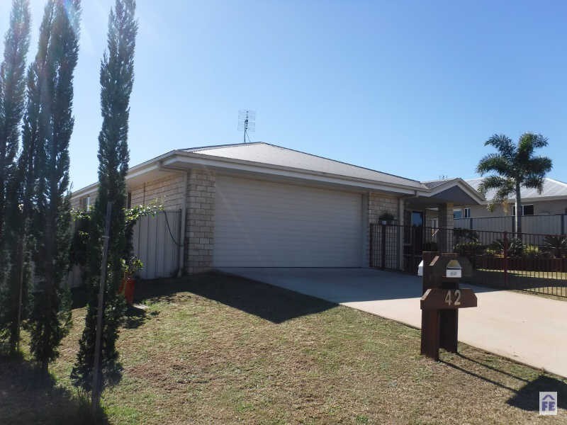 42 Bottlebrush Street, Kingaroy QLD 4610