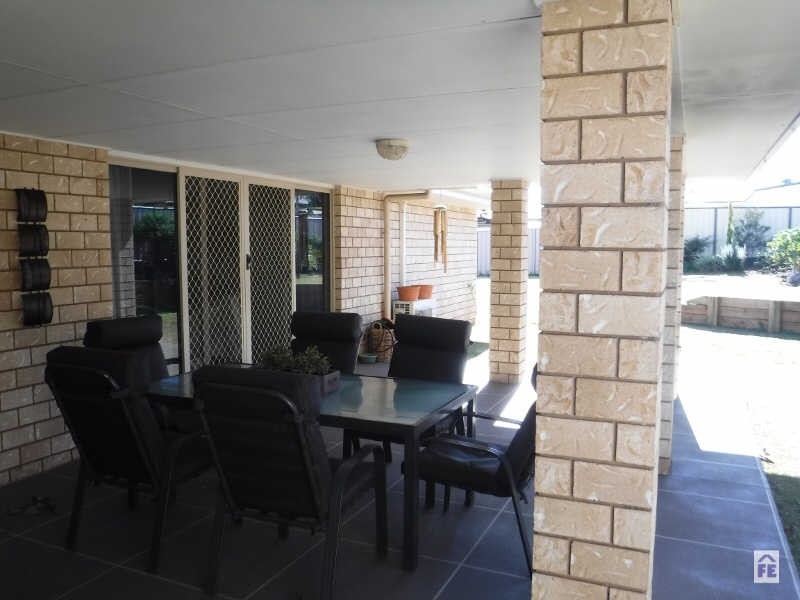 42 Bottlebrush Street, Kingaroy QLD 4610