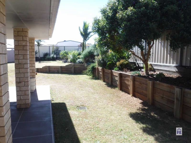 42 Bottlebrush Street, Kingaroy QLD 4610