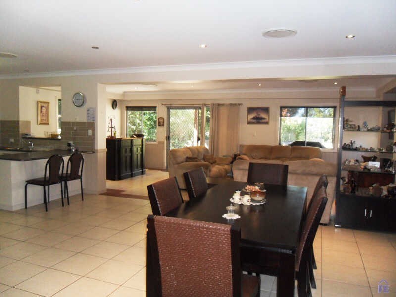 13 Reservoir Street, Kingaroy QLD 4610