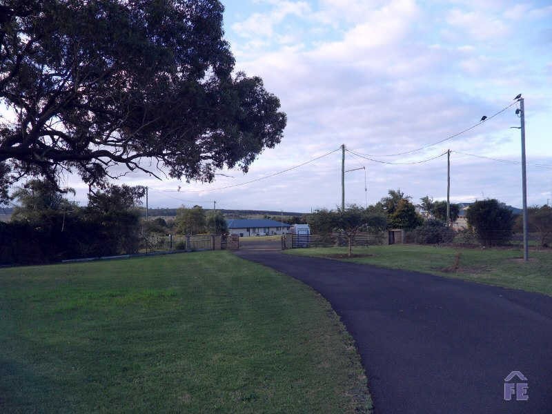 11 Tidar Court, Kingaroy QLD 4610