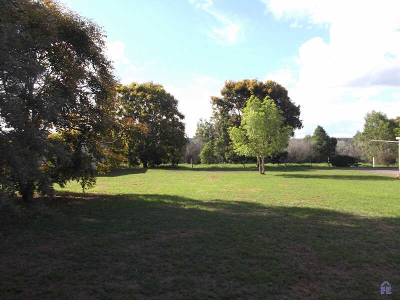 27 Redmans Road, Kingaroy QLD 4610