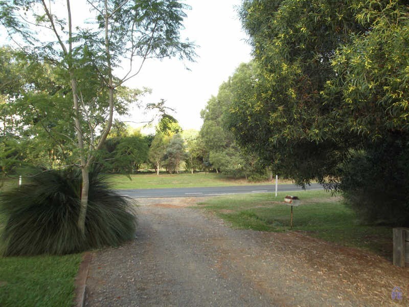 27 Redmans Road, Kingaroy QLD 4610