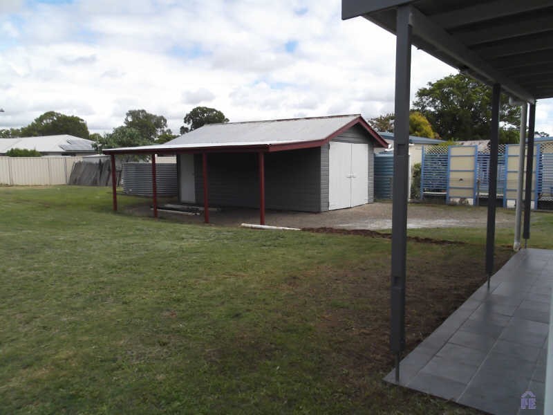 9 Jean Street, Kingaroy QLD 4610