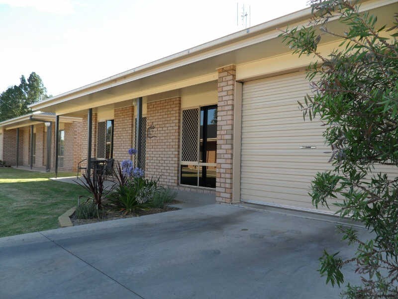 4/27-29 James Street, Kingaroy QLD 4610