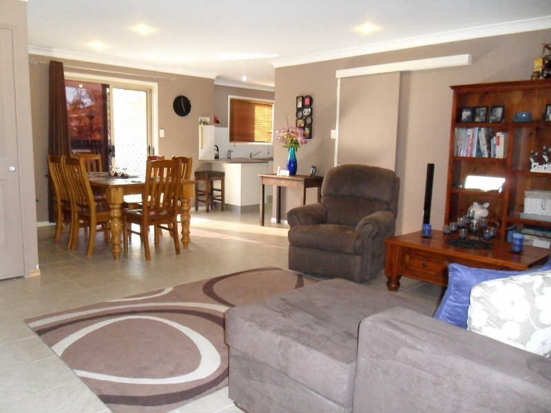 4/27-29 James Street, Kingaroy QLD 4610