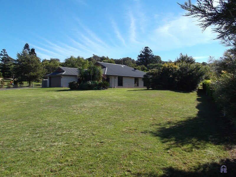 16 Sonaree Drive, Kingaroy QLD 4610