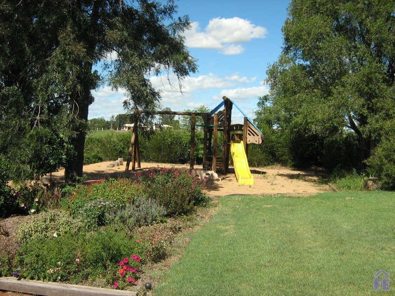 8 Gatto Street, Booie QLD 4610