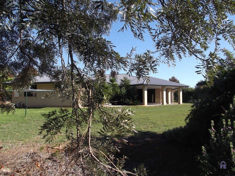 8 Gatto Street, Booie QLD 4610