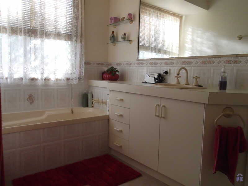 53 Cowie Drive, Kingaroy QLD 4610