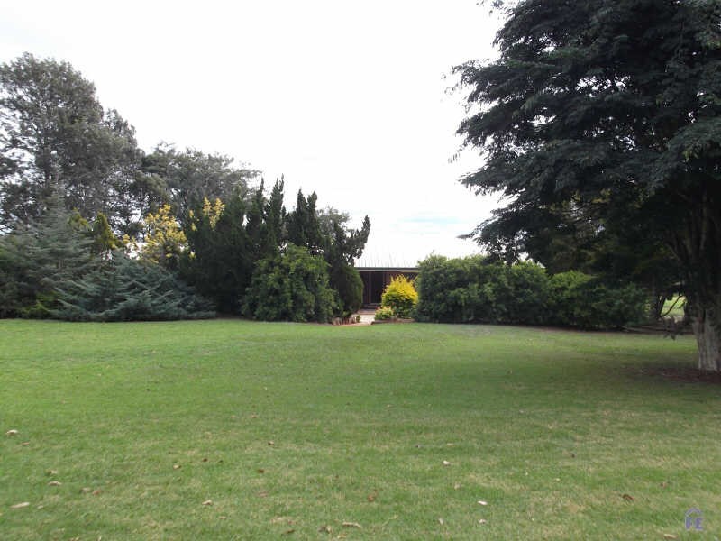 52 Moore Street, Kingaroy QLD 4610