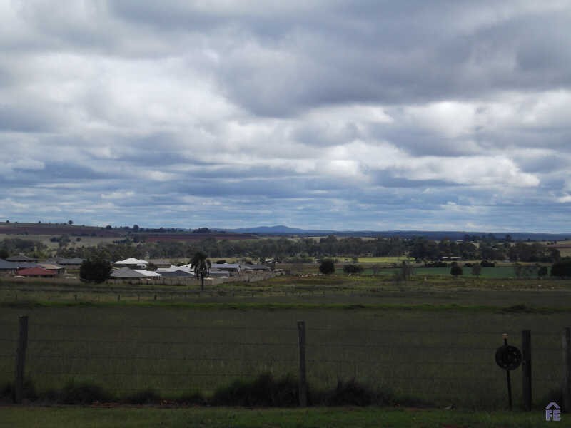 52 Moore Street, Kingaroy QLD 4610