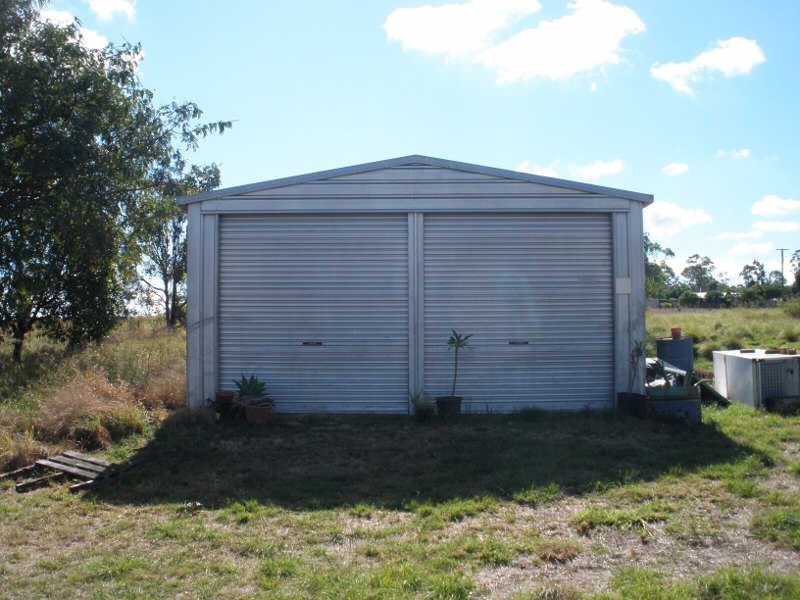 19 Lilian Avenue, Ellesmere QLD 4610