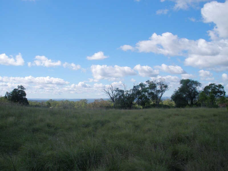 19 Lilian Avenue, Ellesmere QLD 4610