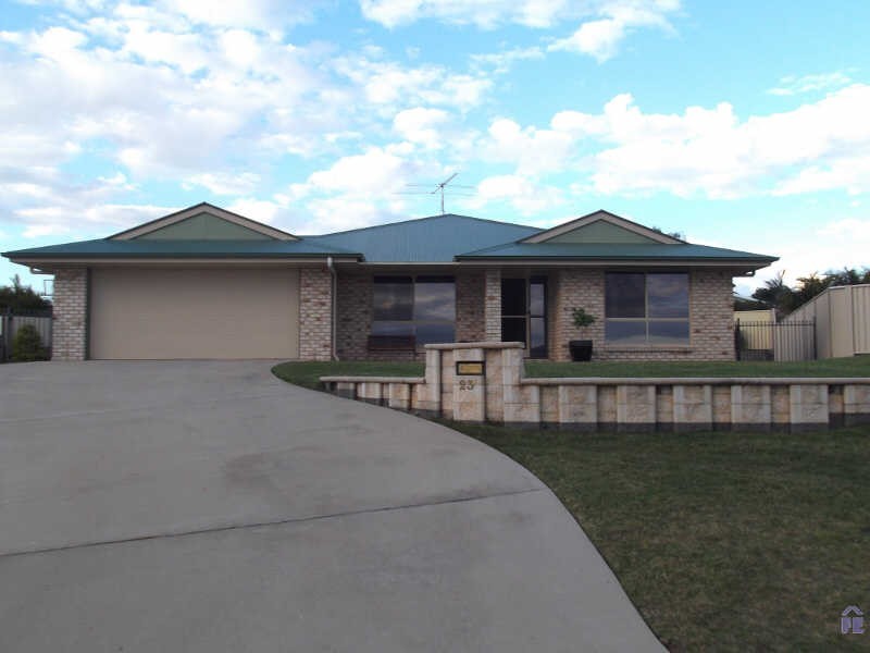 23 Daisy Court, Kingaroy QLD 4610