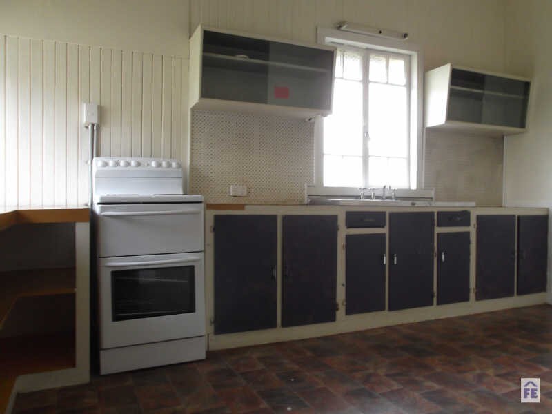 1 Reen Street, Kingaroy QLD 4610