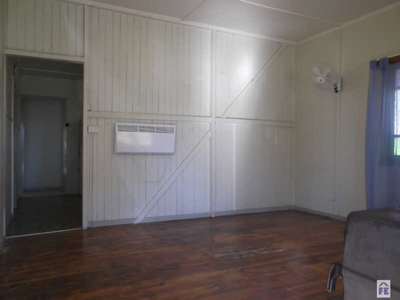 7 Agnes Street, Kingaroy QLD 4610