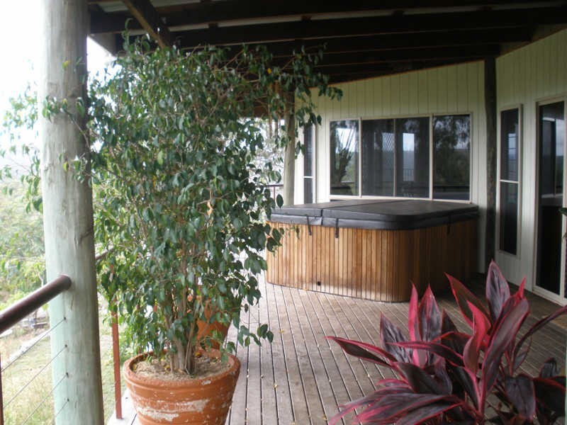 979 Old Esk North Road, Nanango QLD 4615