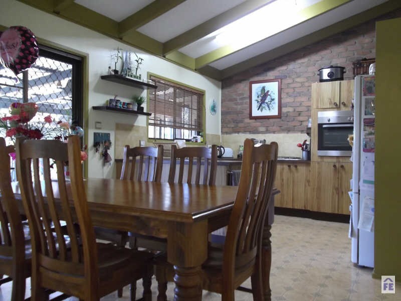 2 Roberta Street, Kingaroy QLD 4610
