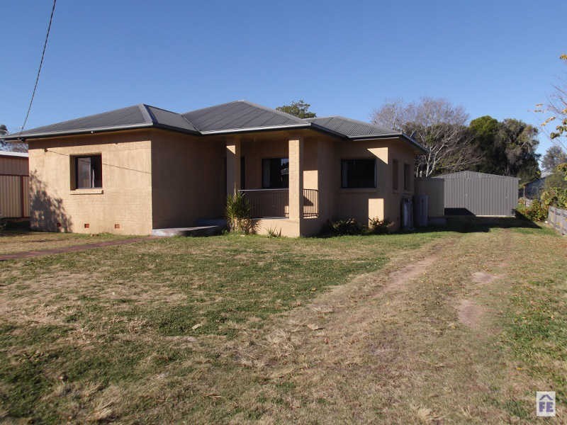 4 Moonya Street, Kingaroy QLD 4610