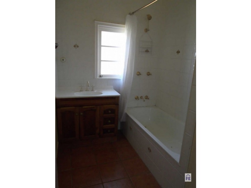 45 Railway Tce, Kingaroy QLD 4610