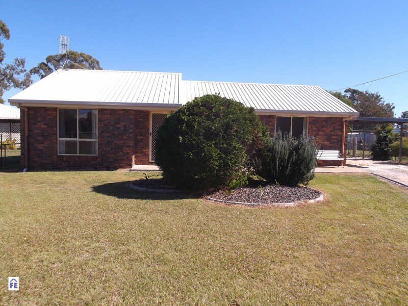 5 Nevin Court, Kingaroy QLD 4610