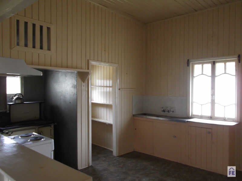 286-290 Haly Street, Kingaroy QLD 4610