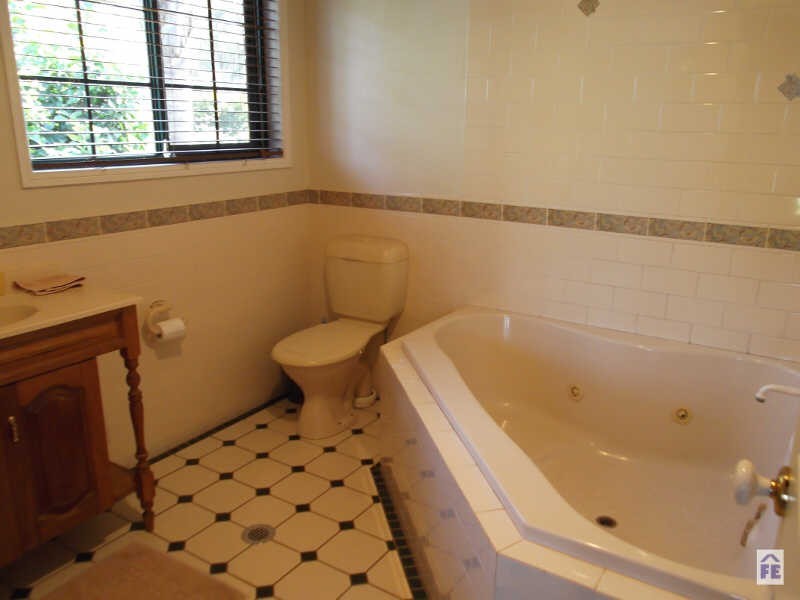 129 Belair Drive, Kingaroy QLD 4610