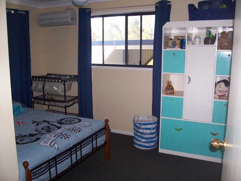 33 Farr Court, Wattle Camp QLD 4615