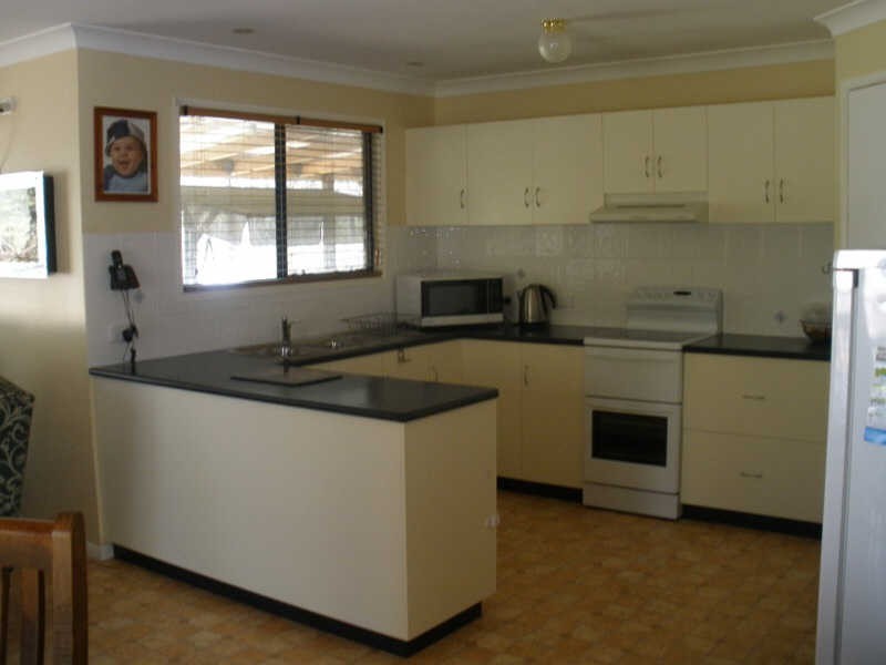 33 Farr Court, Wattle Camp QLD 4615