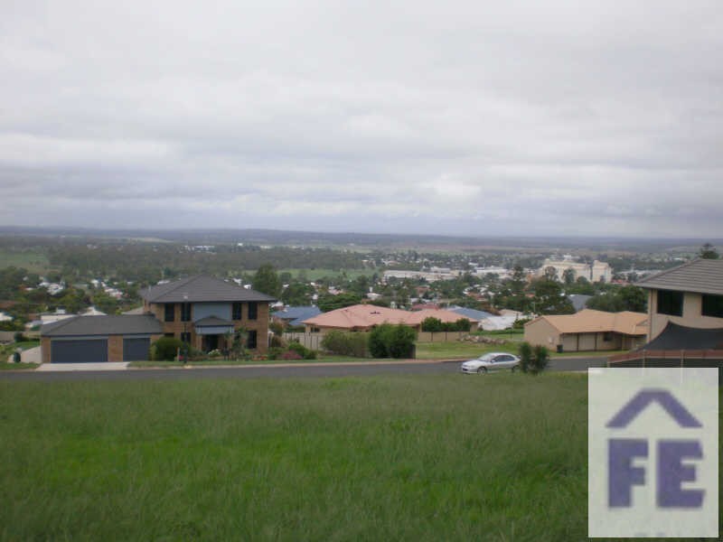 24 Freeman Court, Kingaroy QLD 4610