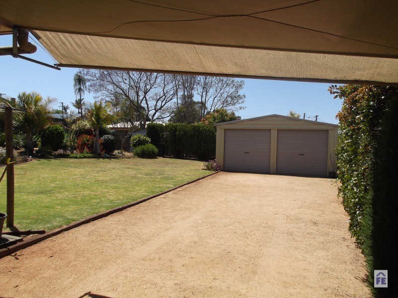 5 Nolan Drive, Kingaroy QLD 4610