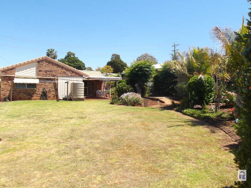 5 Nolan Drive, Kingaroy QLD 4610