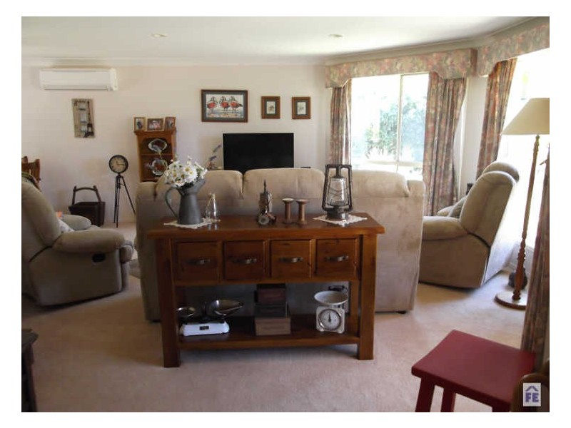 13 Gumtree Drive, Kingaroy QLD 4610