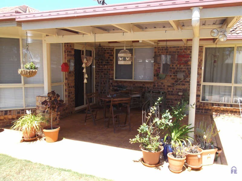 13 Gumtree Drive, Kingaroy QLD 4610