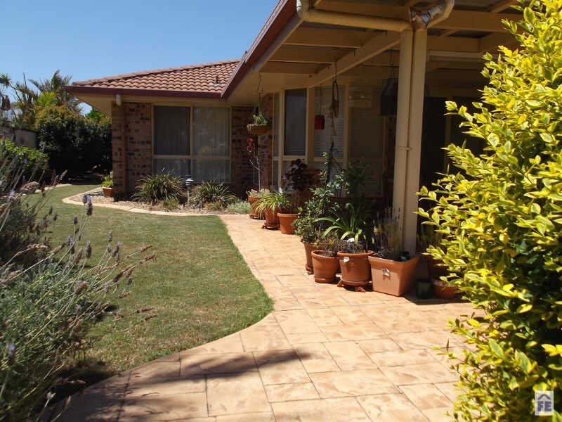 13 Gumtree Drive, Kingaroy QLD 4610