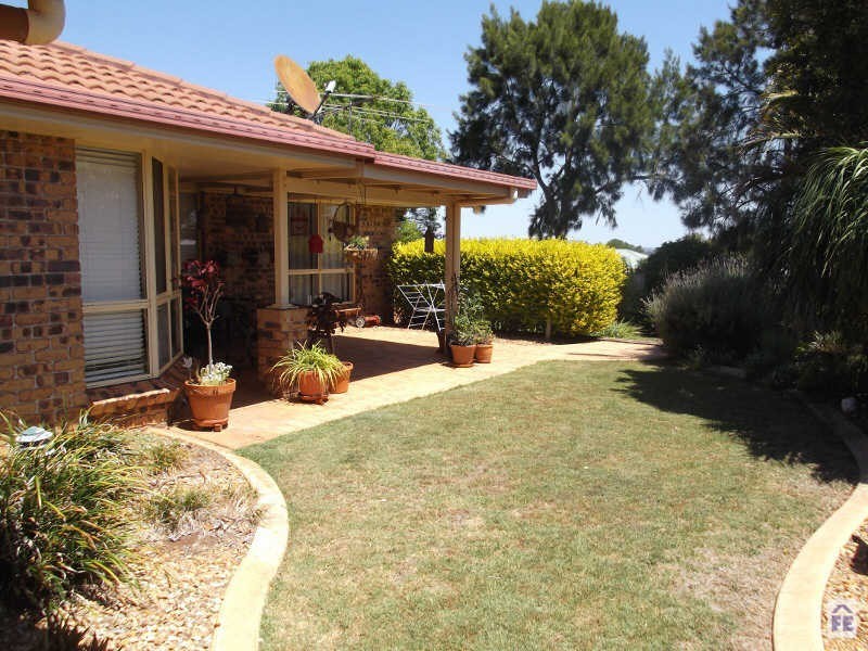 13 Gumtree Drive, Kingaroy QLD 4610