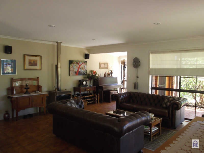 5 Matthew Street, Kingaroy QLD 4610