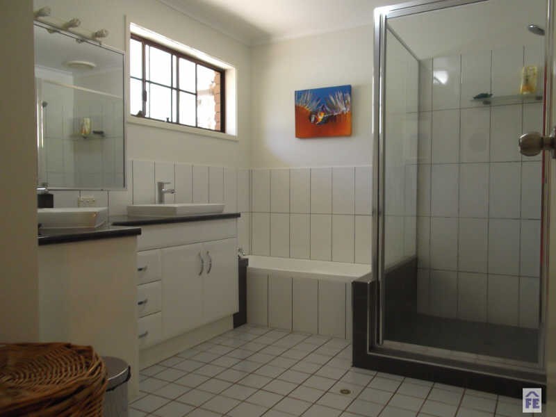 5 Matthew Street, Kingaroy QLD 4610