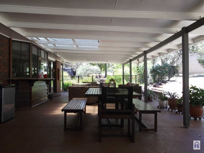 5 Matthew Street, Kingaroy QLD 4610