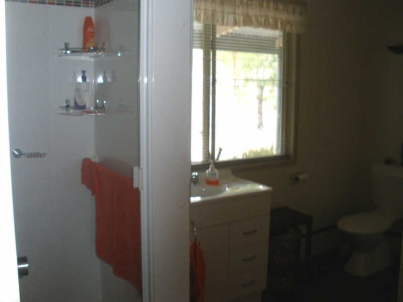 27 Farr Court, Wattle Camp QLD 4615