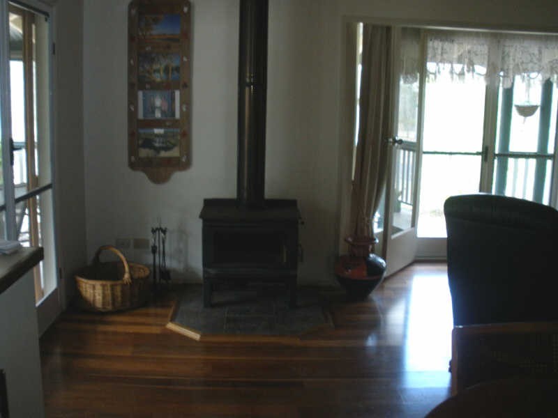 27 Farr Court, Wattle Camp QLD 4615