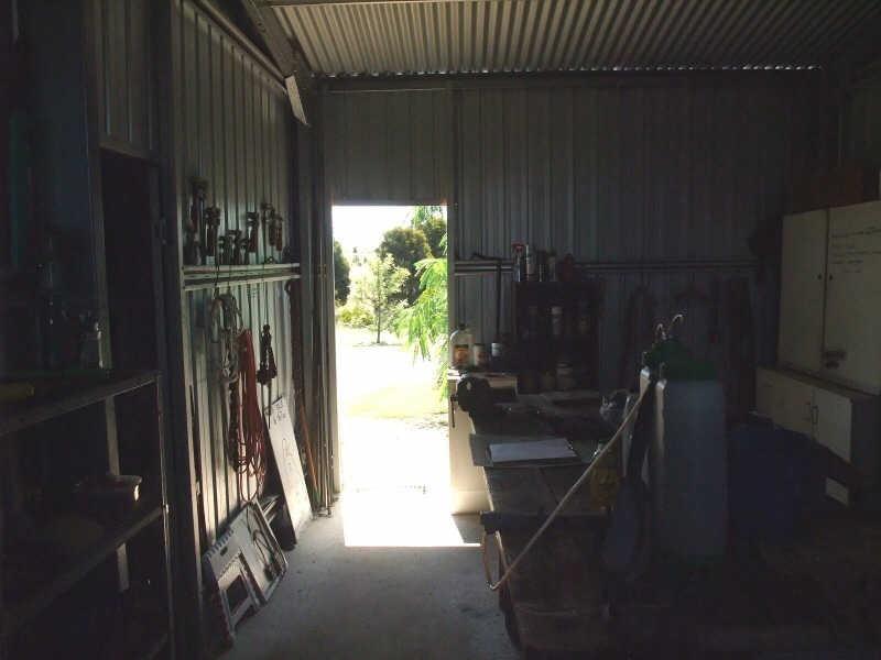 4 Elizabeth Place, Proston QLD 4613