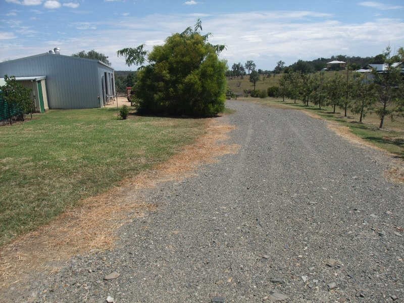 4 Elizabeth Place, Proston QLD 4613