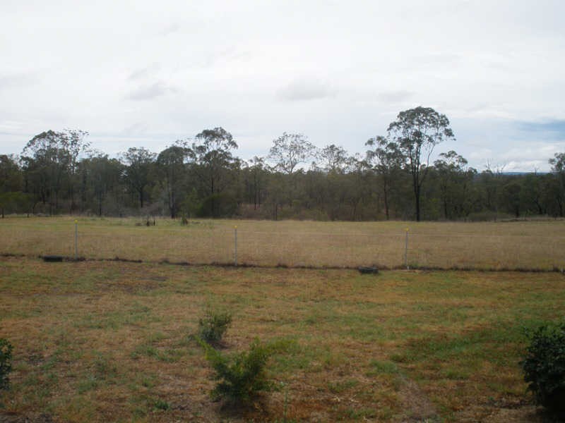 43 Hilltop Drive, Ellesmere QLD 4610