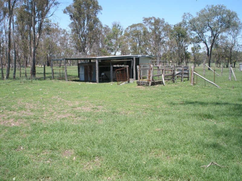 10 Weeks Road, Goodger QLD 4610