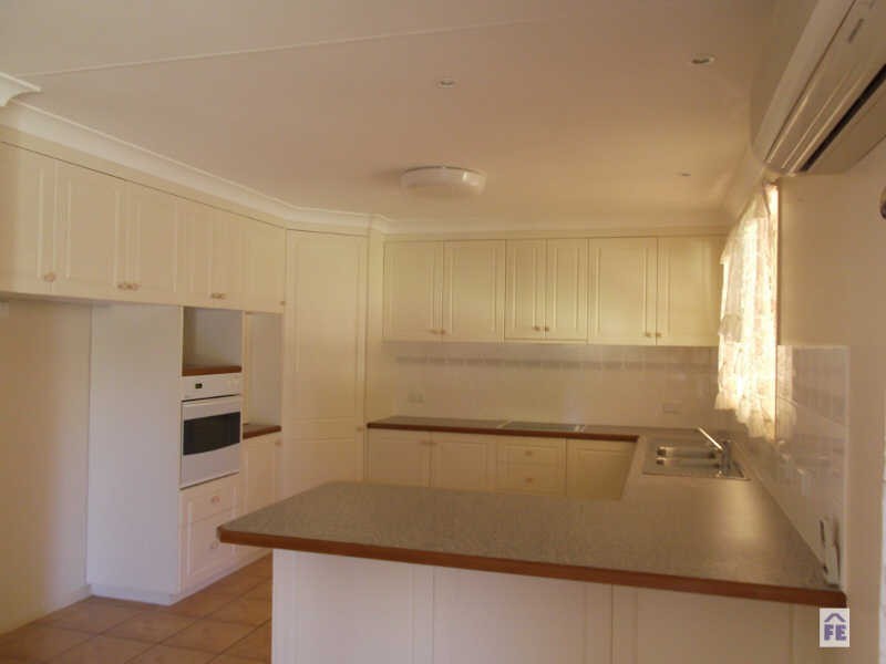 33 Couchmans Road, Kingaroy QLD 4610