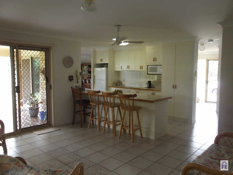 6 Wattle Street, Kingaroy QLD 4610