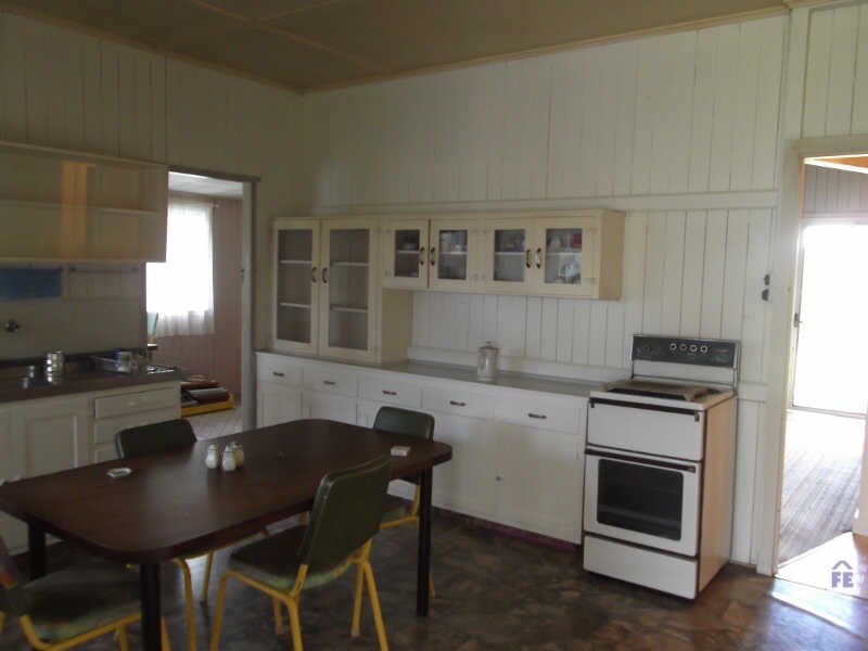 58 Knight Street, Kingaroy QLD 4610